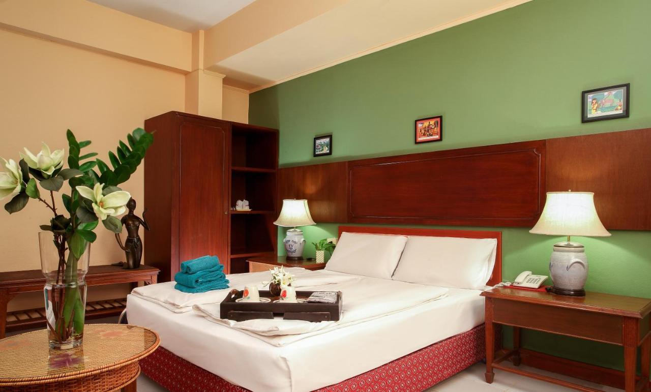 People Place Classic Hotel Sha Extra Plus Chiang Mai Luaran gambar