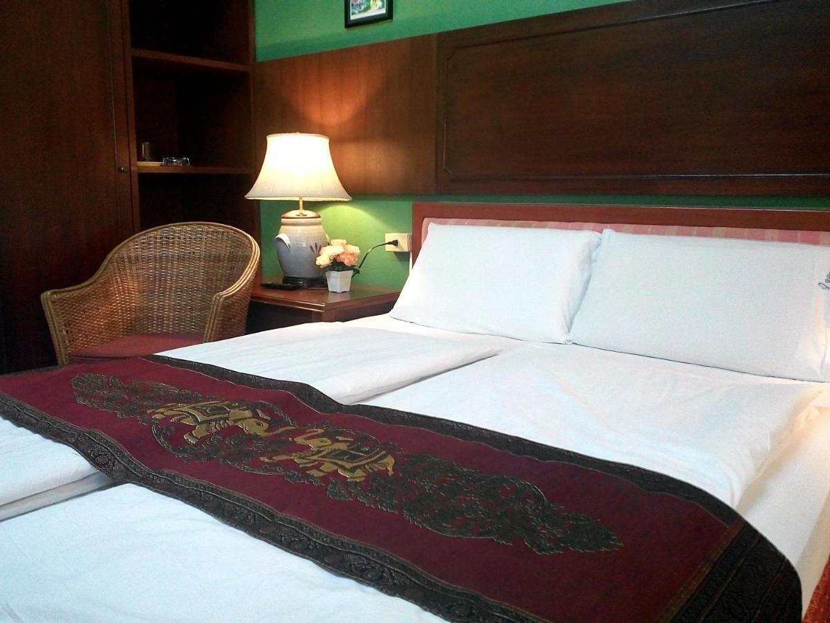 People Place Classic Hotel Sha Extra Plus Chiang Mai Luaran gambar